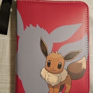 Eevee Trading Card Binder -50 Sleeves , Wrist Strap & Zip Closure NEW
